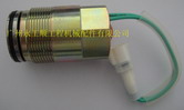 SK200-3三聯電磁閥 2436U1453S11